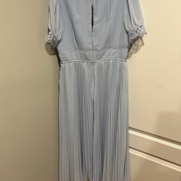 Self Portrait Lace-Detail Belted Midi Dress - Picture 4 of 5